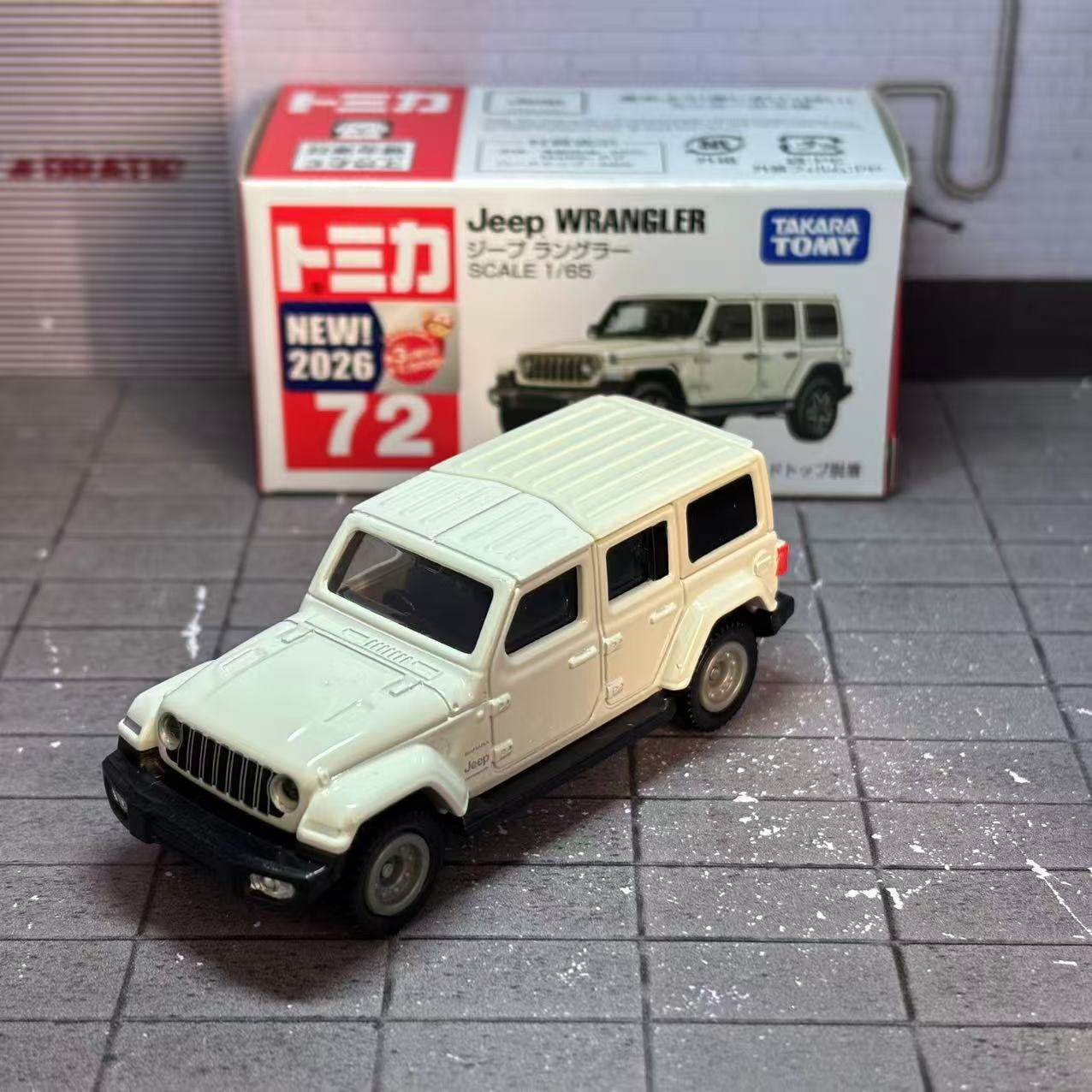 Takara Tomy Tomica No. 72 Jeep - Die Cast Car 1 64 评论和价格